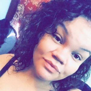 Meet your Posher, Ariel